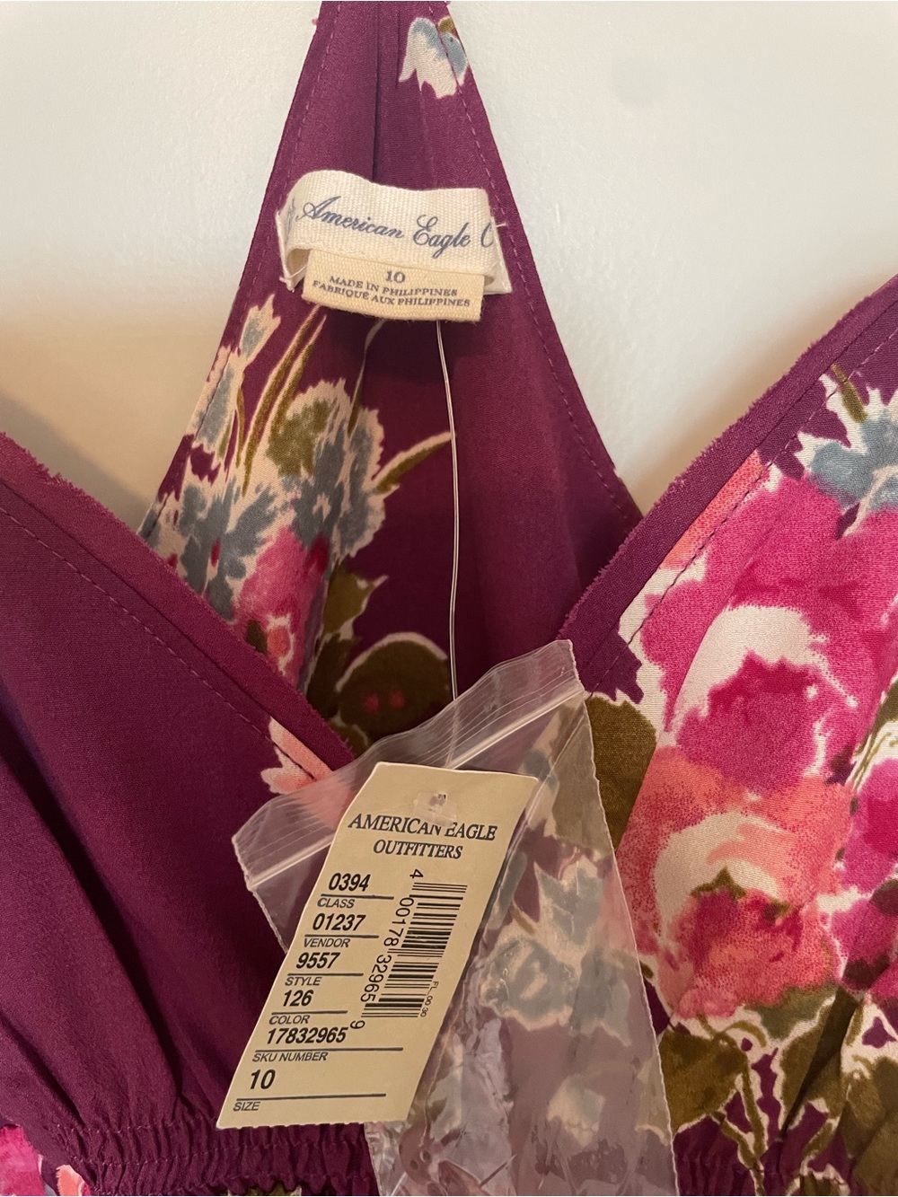 American Eagle Outfitters Plum Floral V-Neck Dress - Picture 2 of 3